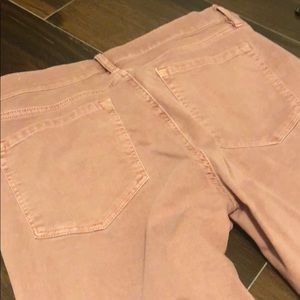 LOFT Jeans - Loft Modern Skinny jeans. Never worn. New w/o tags LOFT Jeans - Loft Modern Skinny jeans. Never worn. New w/o tags